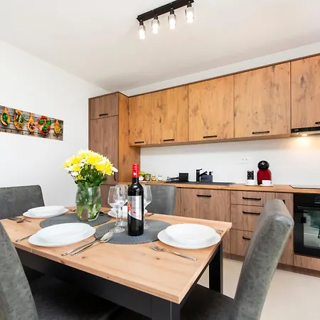 Luna Apartman